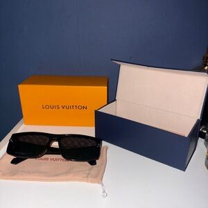 Louis Vuitton Black Square Glasses